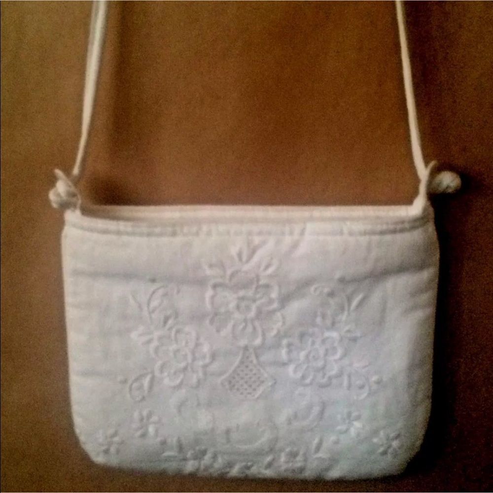 Paperwhite White Lace Purse Small Bag Original Owner Summer